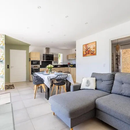 Casa Olmarelli - Avec Belle Terrasse Et Jardin بيت للعطل